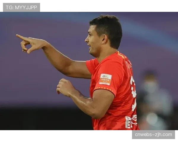 评论:德甲“静默审查”技术引发讨论,在争议判罚后即时向裁判提供多角度回放